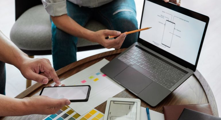 Bangun Startup Atau Bikin Produk